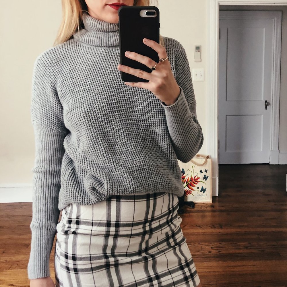 {on hold} 🌿 Michael Kors Turtleneck Knit Sweater